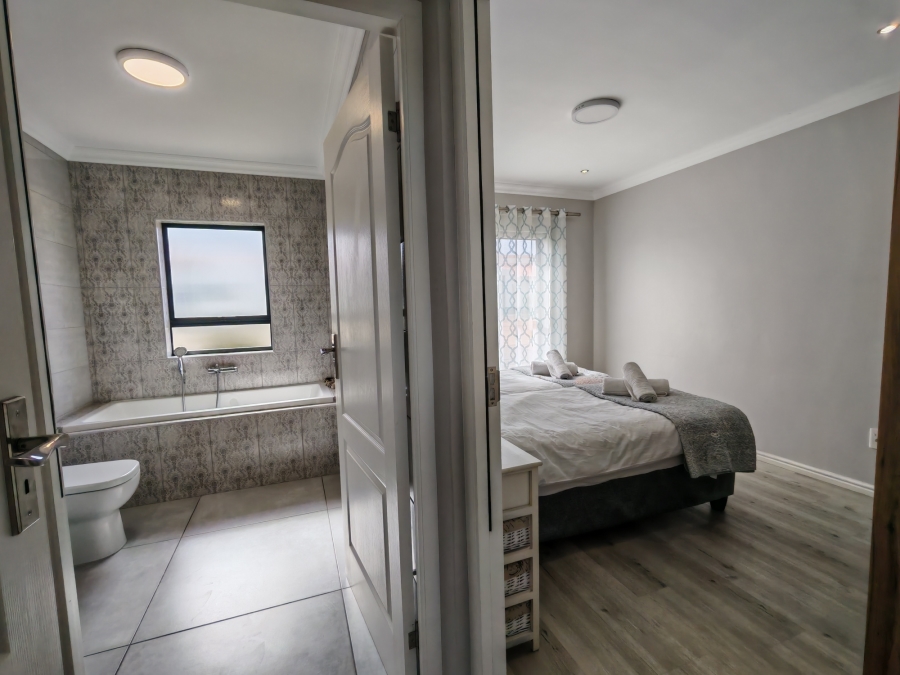 3 Bedroom Property for Sale in Langebaan Country Estate Western Cape